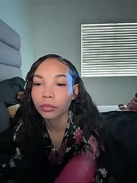 nikkiloveee online show from 02.18.26