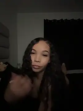 nikkiloveee online show from 03.21.26