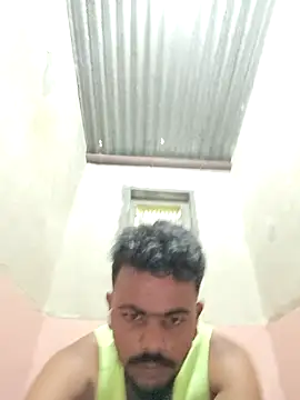 Snapshot of devil_boy_0909 chatting on 11.10.25 devil boy 0909 online show from 11.10.25