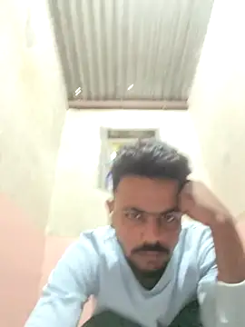 Snapshot of devil_boy_0909 chatting on 11.11.25 devil boy 0909 online show from 11.11.25