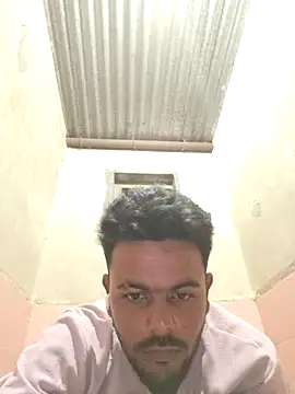 Snapshot of devil_boy_0909 chatting on 11.26.25 devil boy 0909 online show from 11.26.25