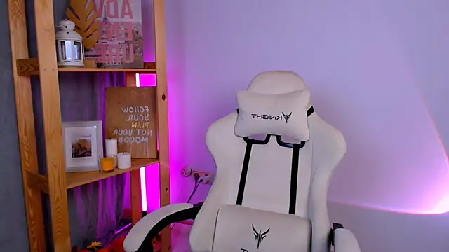 BallerinaCappuchino online show from 11.20.25