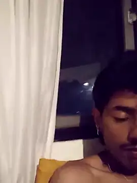 SkinniYamo online show from 04.07.26