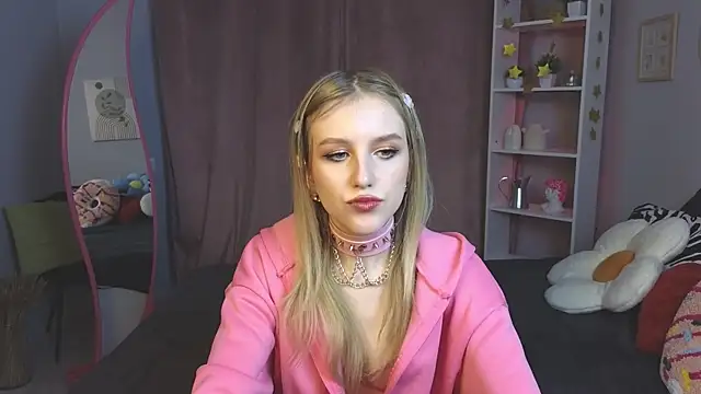 KissChristie   online show from 12.02.25