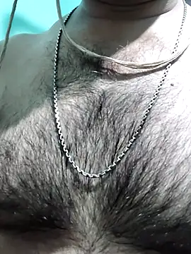 Snapshot of hairyguylove chatting on 10.31.25 hairyguylove online show from 10.31.25