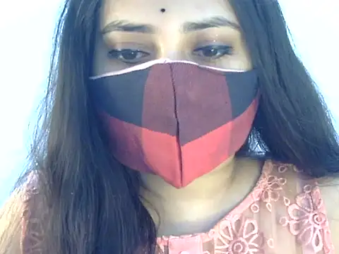 Cutie Sonam online show from 12.18.25