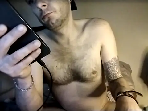 Snapshot of HadrianFort chatting on 03.02.26 HadrianFort online show from 03.02.26