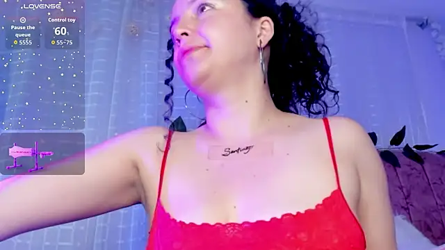 Snapshot of BONNIEFLOREZ chatting on 11.13.25 BONNIEFLOREZ online show from 11.13.25