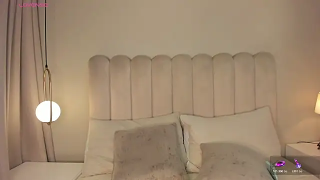 Melanie hillz online show from 03.30.26