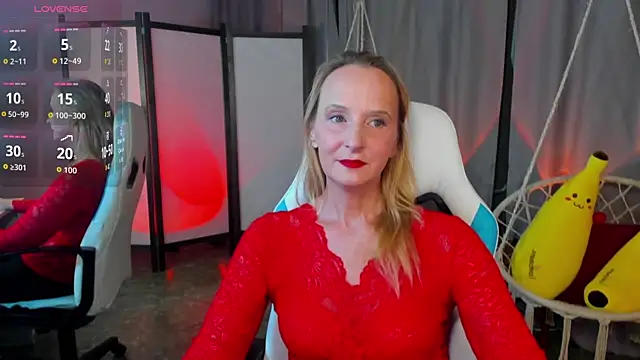 Snapshot of ScarlettPalmer chatting on 11.28.25 ScarlettPalmer online show from 11.28.25