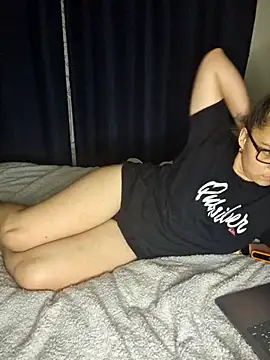 lilMissMarli online show from 11.04.25