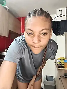 leona sumiza online show from 11.24.25