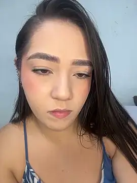 Snapshot of Hannahpradaa_ chatting on 11.16.25 Hannahpradaa online show from 11.16.25