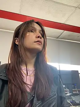 Snapshot of just-daph chatting on 10.29.25 just-daph online show from 10.29.25