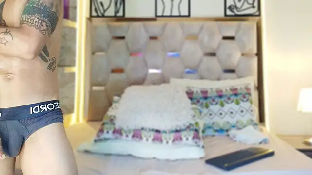 Andrew Haalls online show from 12.15.25