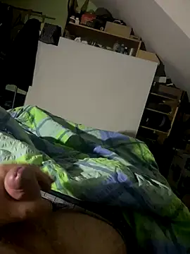 Snapshot of Ilovemilf1 chatting on 11.17.25 Ilovemilf1 online show from 11.17.25