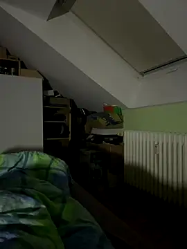 Snapshot of Ilovemilf1 chatting on 11.18.25 Ilovemilf1 online show from 11.18.25