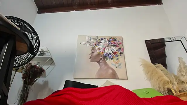 Snapshot of hathor__01 chatting on 11.07.25 hathor 01 online show from 11.07.25