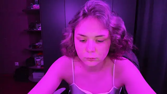 sophia lix online show from 11.10.25