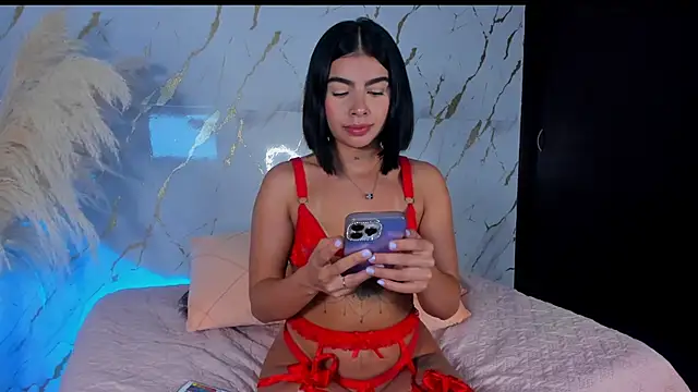 Julig01 online show from 11.22.25