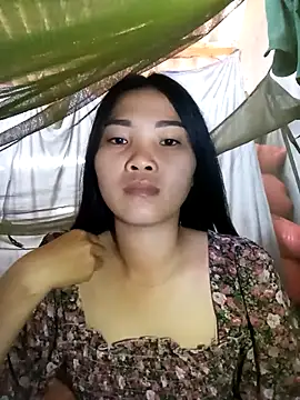 Snapshot of Lovebaby-love chatting on 10.29.25 Lovebaby-love online show from 10.29.25