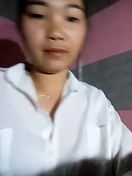 Snapshot of Lovebaby-love chatting on 12.15.25 Lovebaby-love online show from 12.15.25