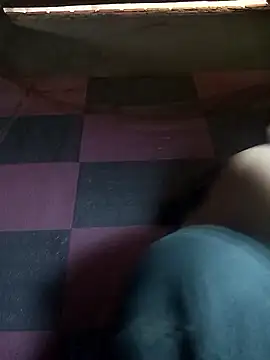 Snapshot of Lovebaby-love chatting on 12.22.25 Lovebaby-love online show from 12.22.25