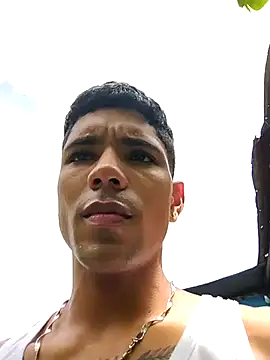 Alex Sweeting online show from 10.27.25