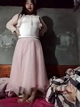 emini-xx online show from 12.15.25