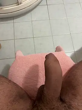 Snapshot of napoletano23cmm chatting on 10.31.25 napoletano23cmm online show from 10.31.25