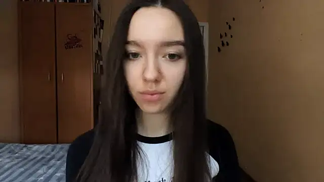 Kimixoo online show from 12.02.25