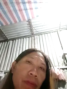 bella-la online show from 11.10.25