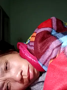 Snapshot of bella-la chatting on 01.14.26 bella-la online show from 01.14.26