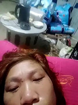 Snapshot of bella-la chatting on 02.20.26 bella-la online show from 02.20.26