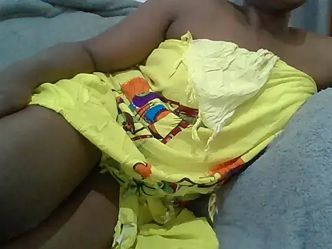 Snapshot of blackassnyc chatting on 12.03.25 blackassnyc online show from 12.03.25