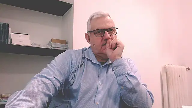 Snapshot of Diegoriv71 chatting on 03.18.26 Diegoriv71 online show from 03.18.26