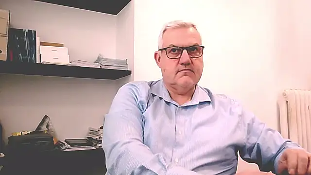 Snapshot of Diegoriv71 chatting on 03.31.26 Diegoriv71 online show from 03.31.26