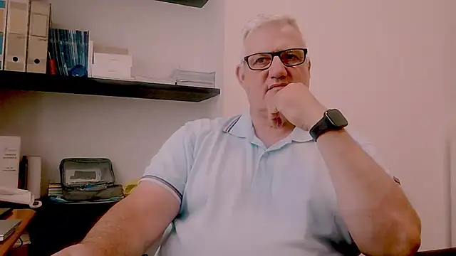 Snapshot of Diegoriv71 chatting on 06.16.26 Diegoriv71 online show from 06.16.26