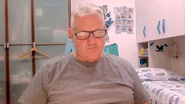 Snapshot of Diegoriv71 chatting on 07.02.26 Diegoriv71 online show from 07.02.26