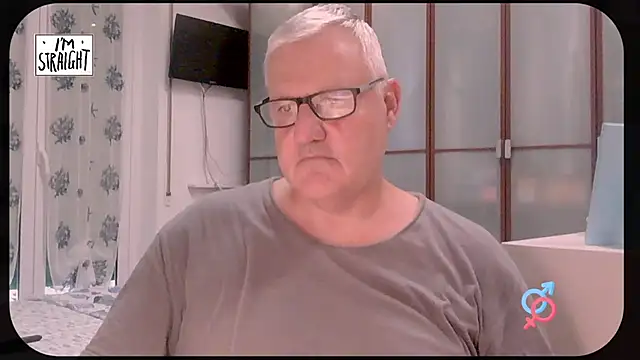 Snapshot of Diegoriv71 chatting on 07.20.26 Diegoriv71 online show from 07.20.26