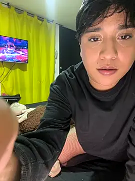 Snapshot of Jeffgifted69 chatting on 10.28.25 Jeffgifted69 online show from 10.28.25