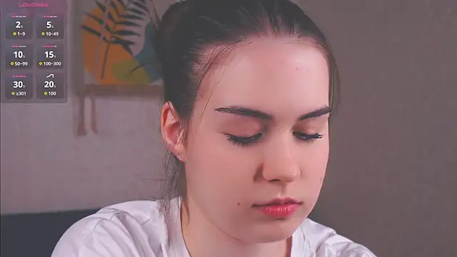 LoreeScialdone online show from 11.13.25