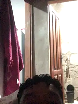 Snapshot of Ralf2011 chatting on 11.25.25 Ralf2011 online show from 11.25.25