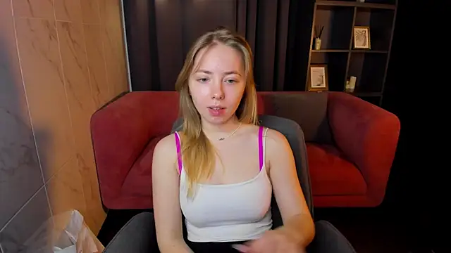 Nora Miller online show from 11.21.25