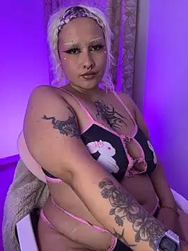 pinkbaddie777 online show from 12.05.25