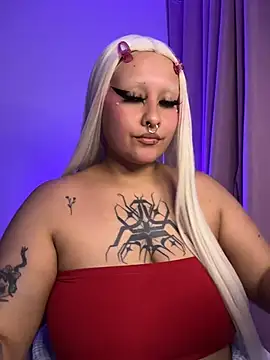 pinkbaddie777 online show from 04.04.26