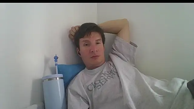 carliesexyman online show from 11.13.25