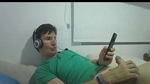 carliesexyman online show from 11.16.25