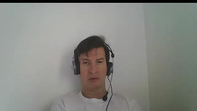 carliesexyman online show from 11.18.25