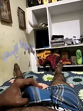 Snapshot of amitkumar9897 chatting on 10.31.25 amitkumar9897 online show from 10.31.25